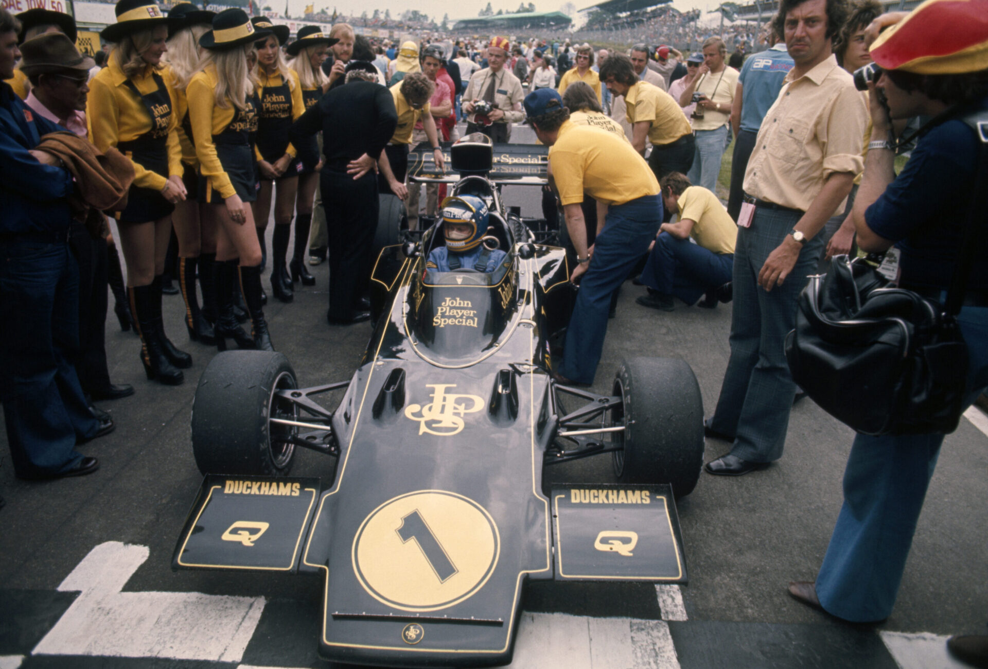 JPS style, photographie de Gerry Cranham