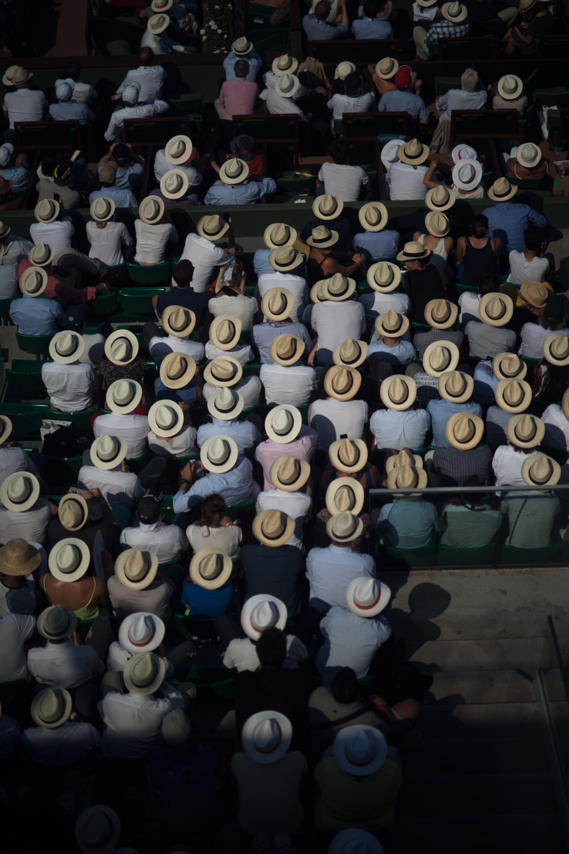 Couverts, photographie de Bruno Aveillan