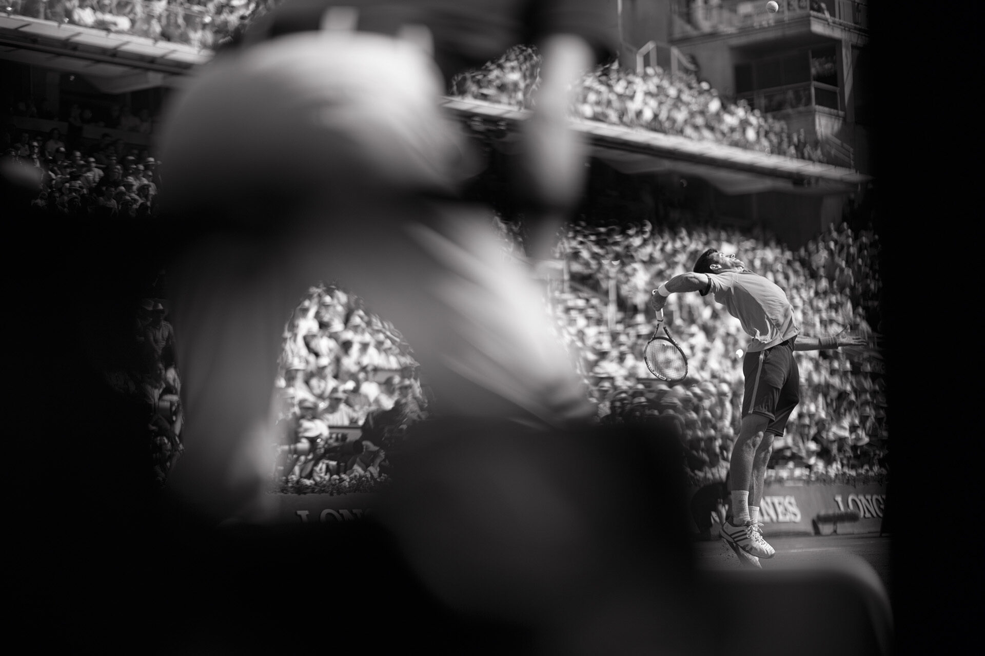 L’arc, photographie de Bruno Aveillan