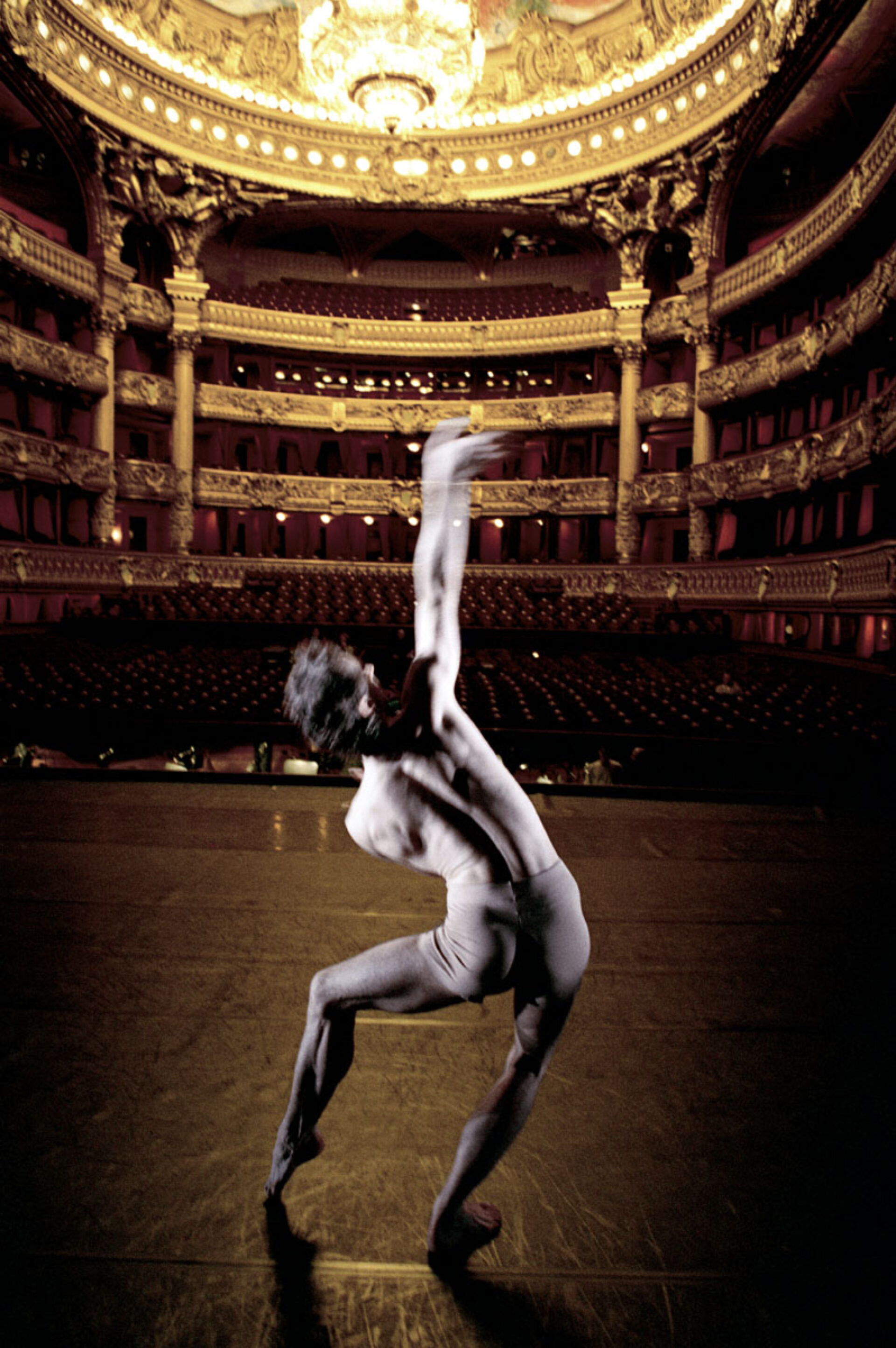 Opéra XVII, photographie de Gérard Uféras