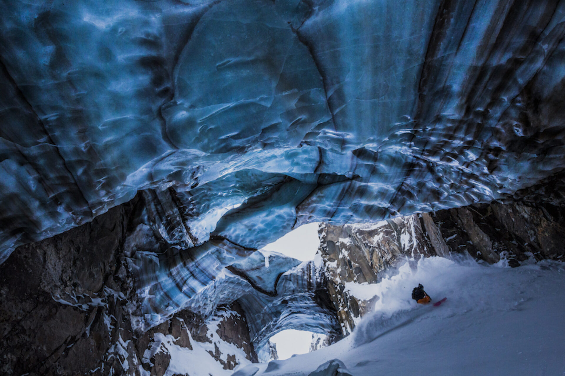 Voûte de glace, photographie de Jérémy Bernard