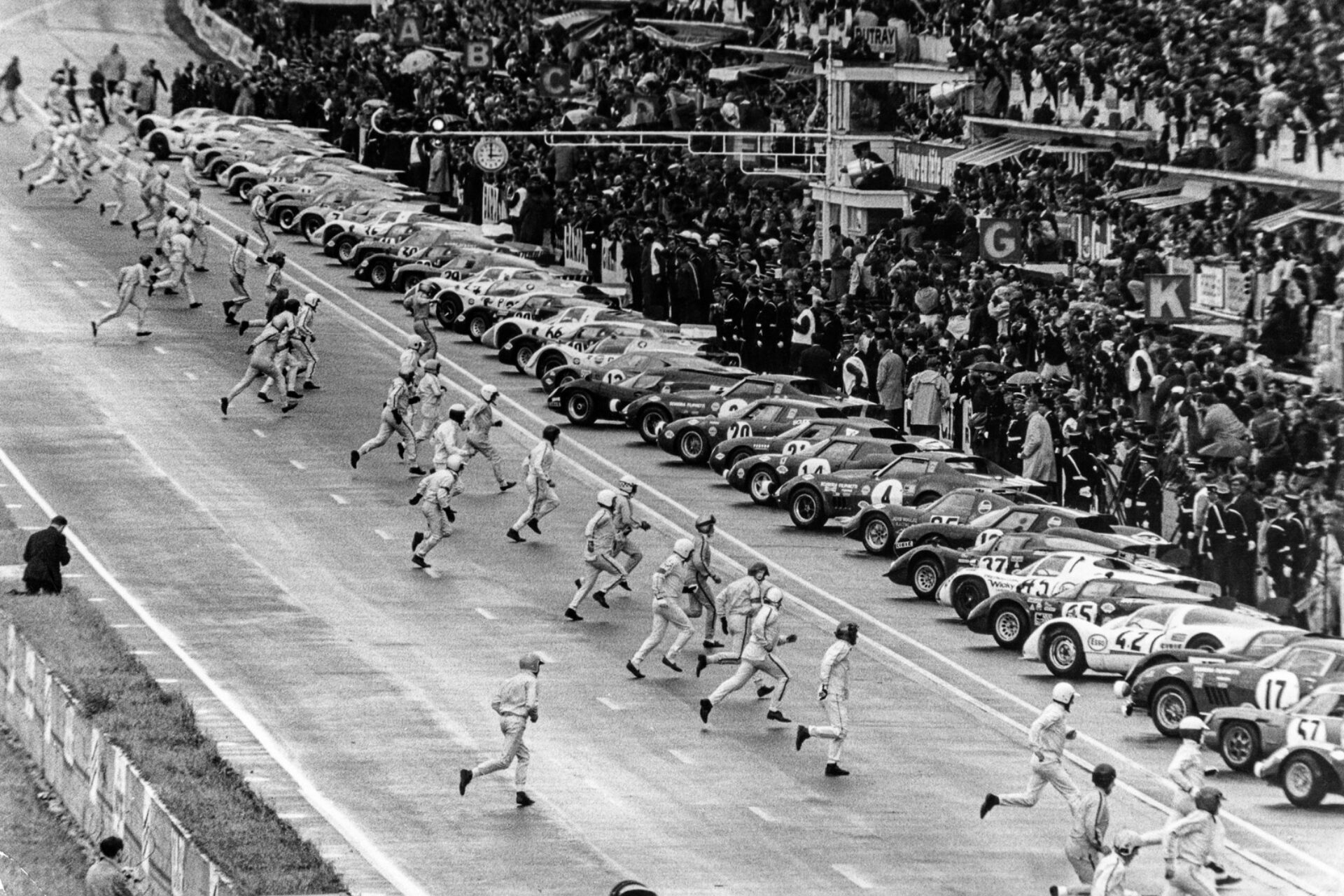Le Mans 68 (2), photographie de Bernard Cahier