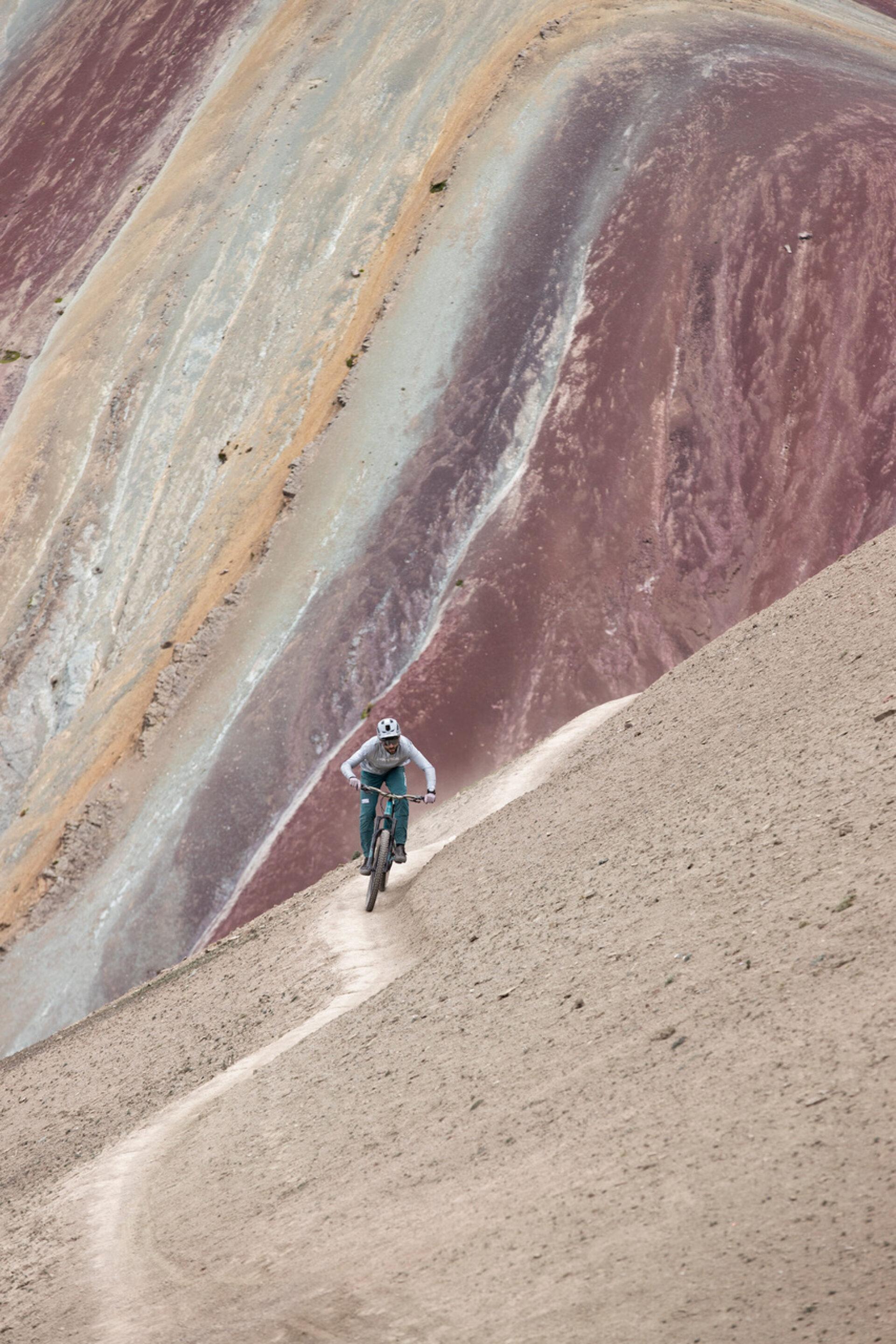 Rainbow mountain, photographie de Jean-Baptiste Liautard